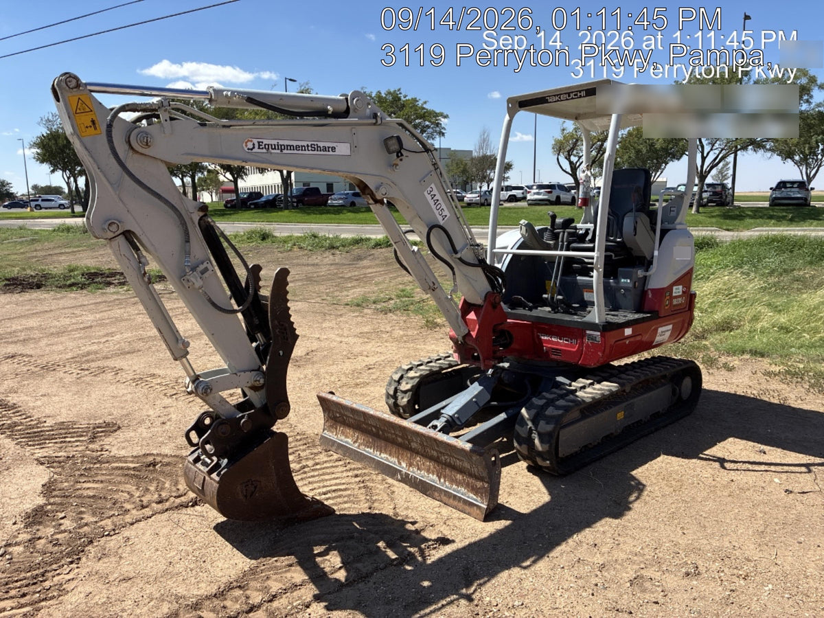 2023 TAKEUCHI TB235-2R