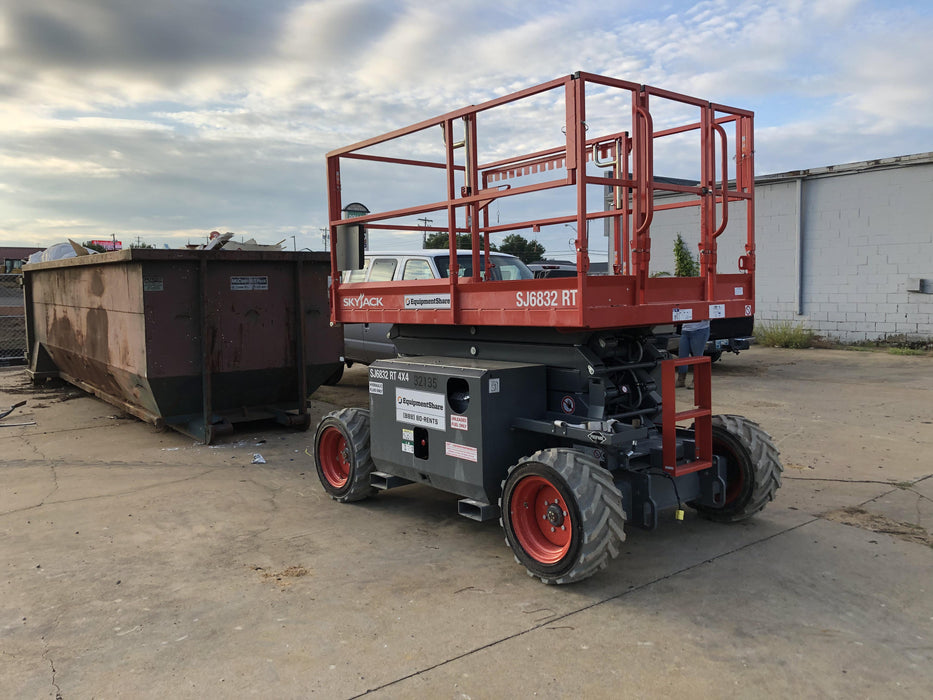 2019 SKYJACK SJ6832 RT