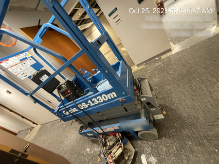 2021 GENIE GS-1330m
