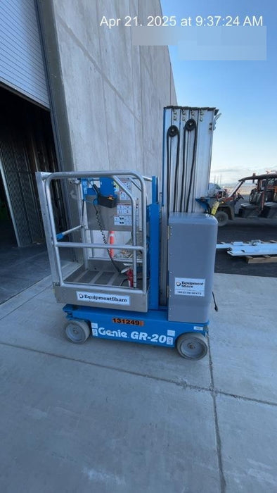 2021 GENIE GR-20