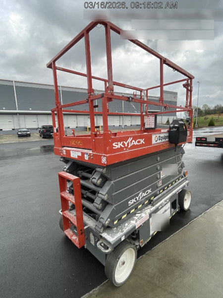 2023 SKYJACK SJ4740