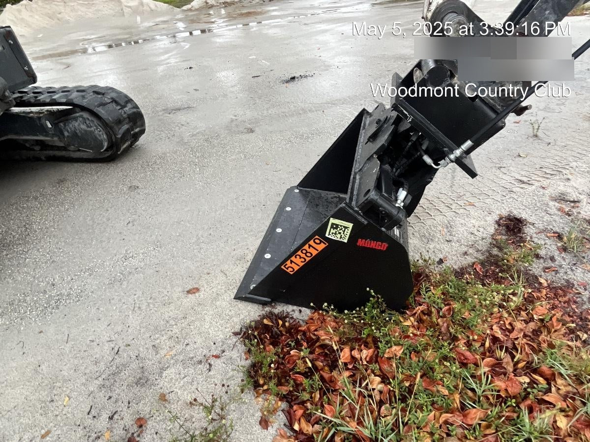 2025 MONGO MTGB900D8