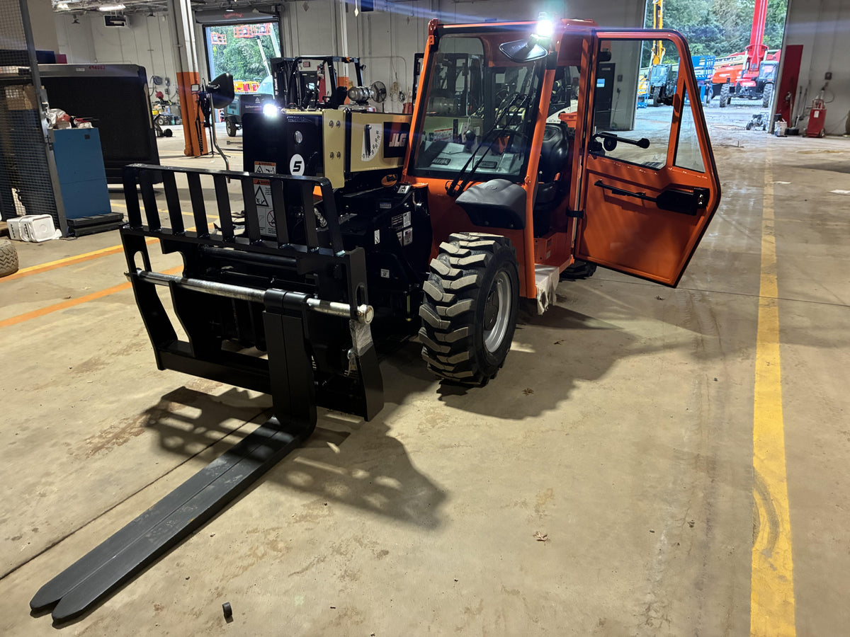 2026 JLG 519