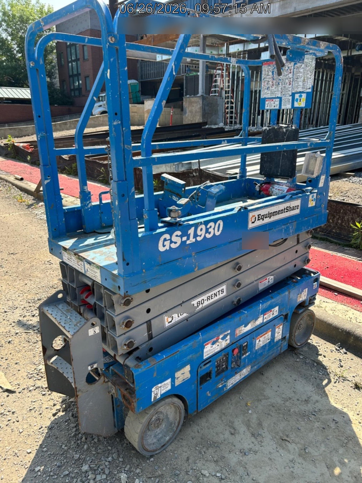 2020 Genie GS-1930 Fixed rails with chain entry gate - Pre A92.20