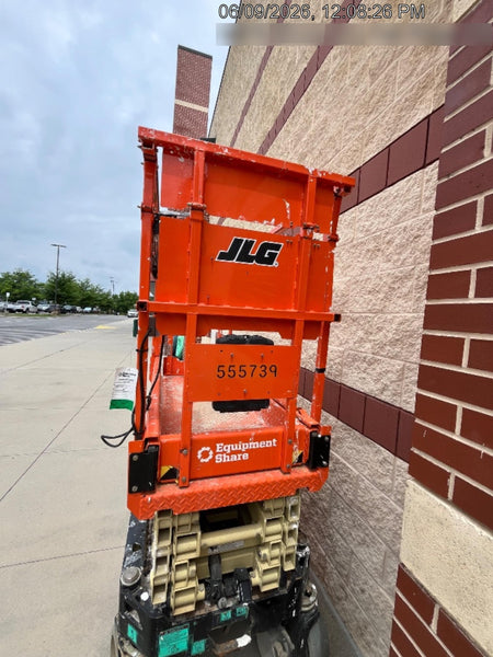 2025 JLG ES1932