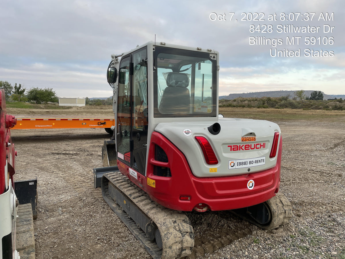 2021 TAKEUCHI TB370CR