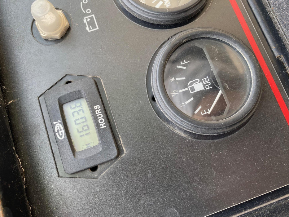 2018 Lincoln Electric Vantage 322 Lincoln Vantage 322 Welder Ready Pak 3 - Vantage 322, Trailer, Fender and light kit, Cable rack