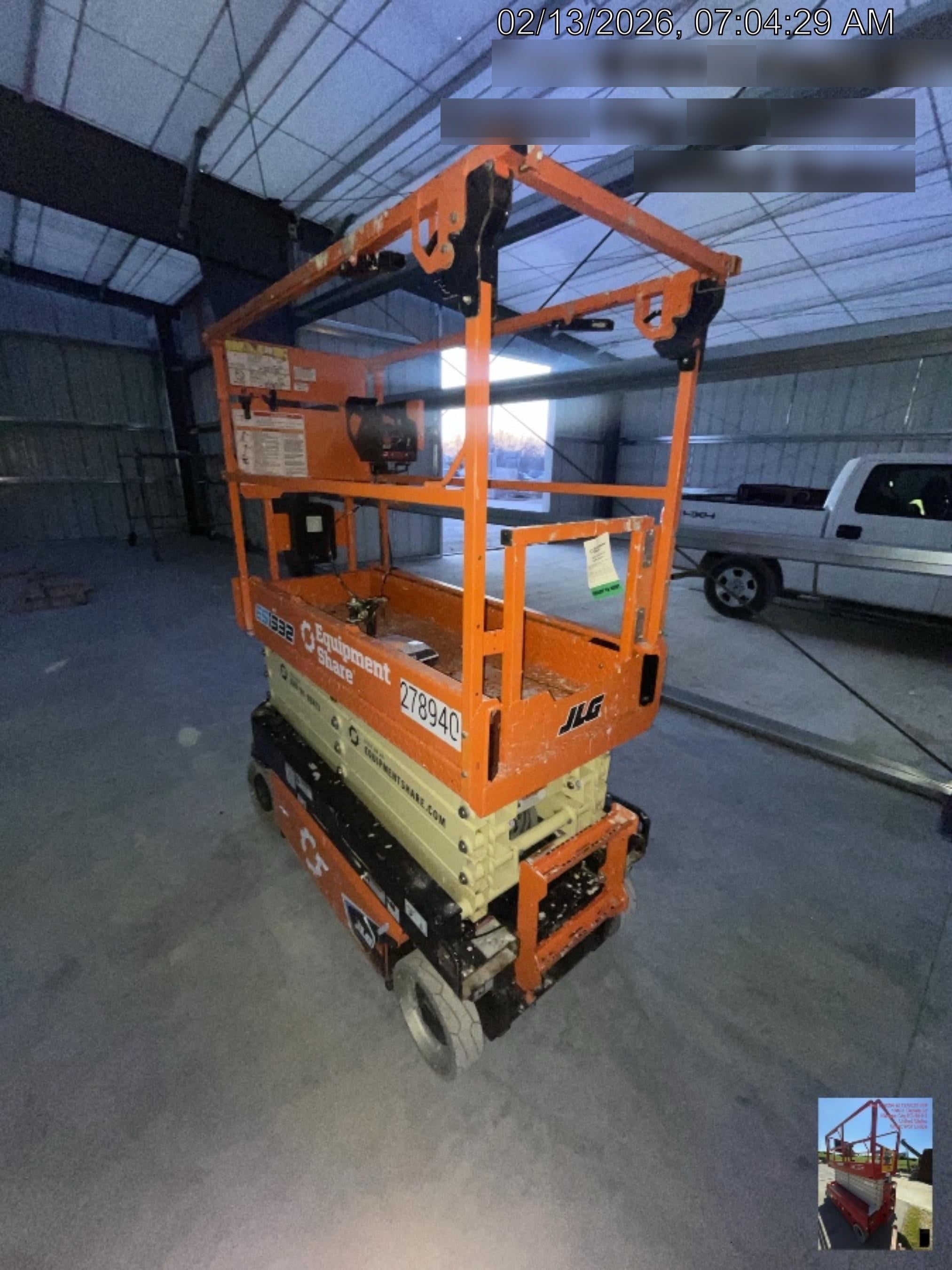 2022 JLG ES1932