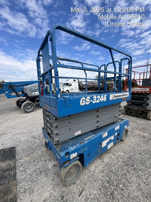 2020 Genie GS-3246 Standard, Folding full height swing gate
