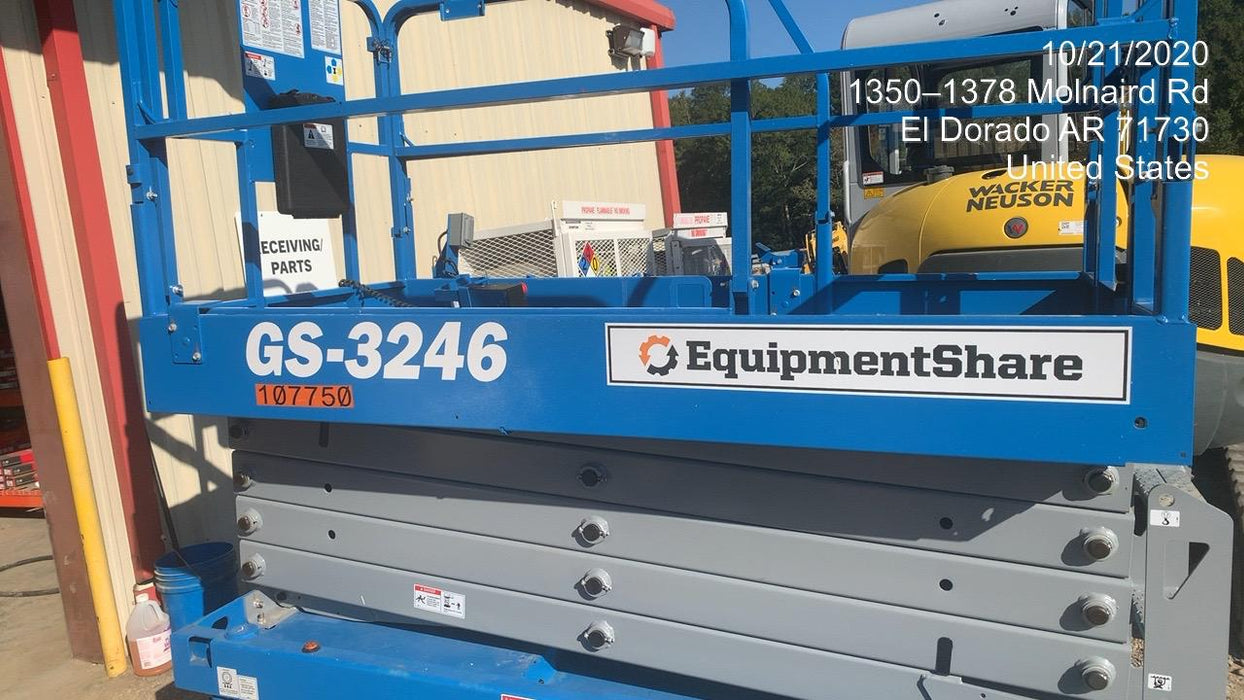 2020 Genie GS-3246 Standard, Folding full height swing gate