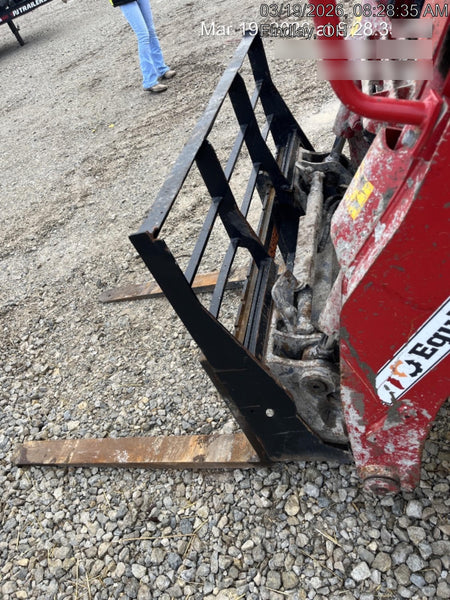 2019 ARROW MATERIAL HANDLING 60" Pallet Forks - Arrow