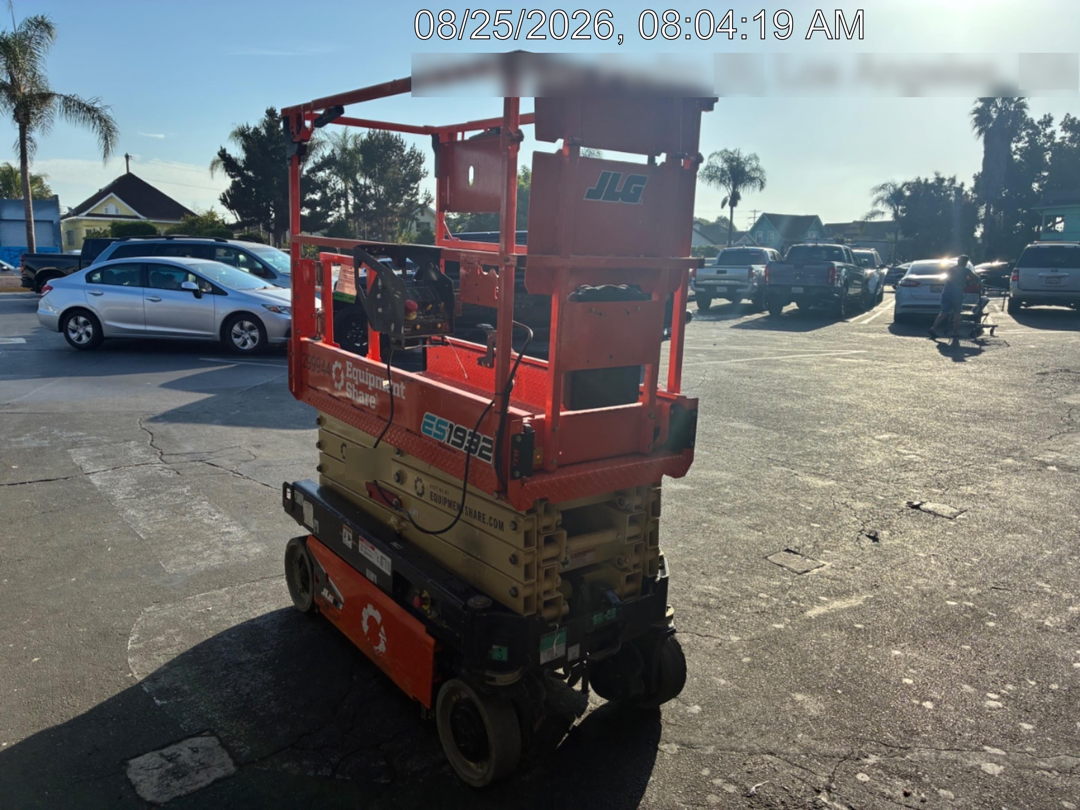 2023 JLG ES1932