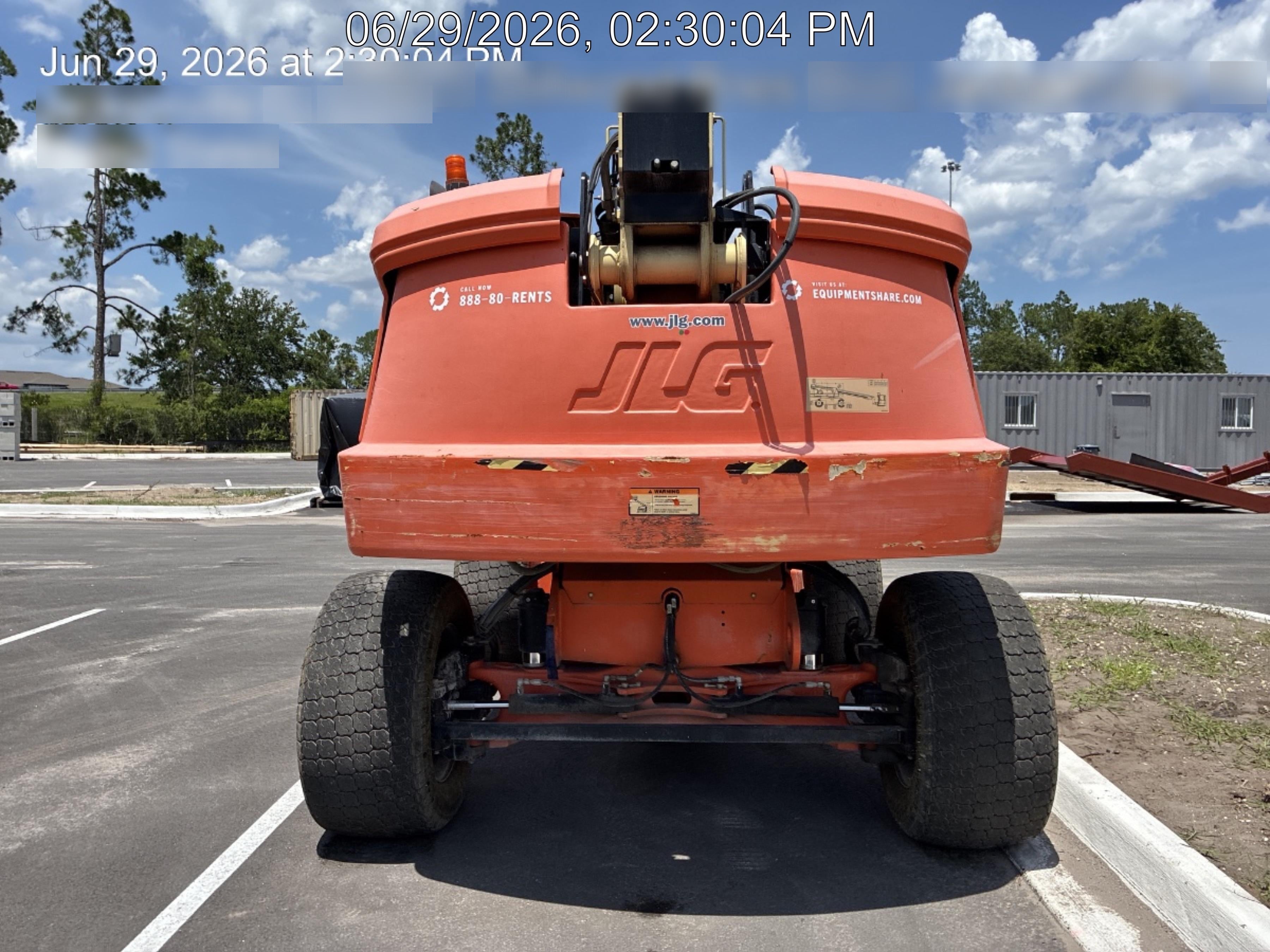 2022 JLG 660SJ