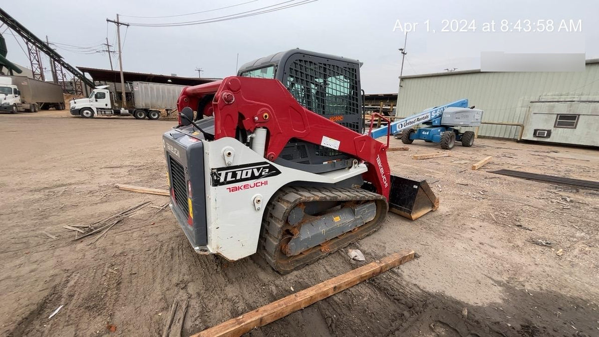 2023 TAKEUCHI TL10V2-CR