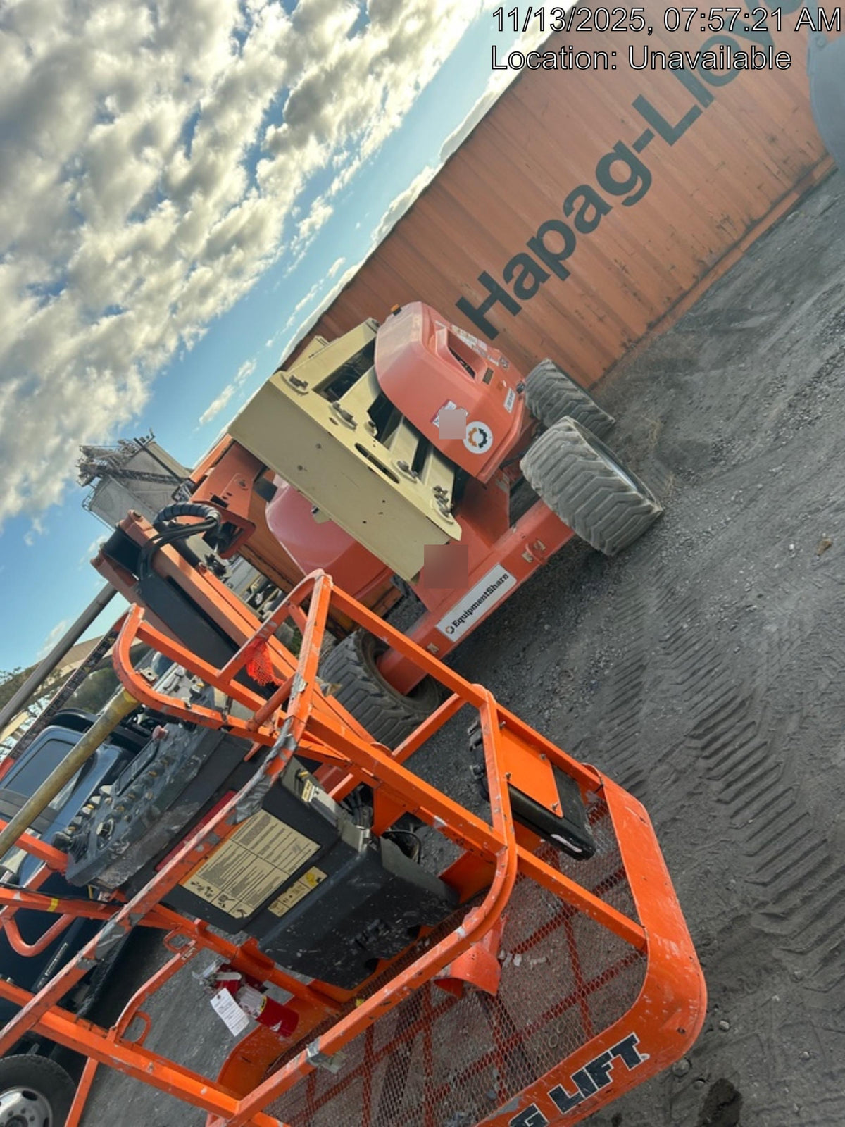 2019 JLG 450AJ