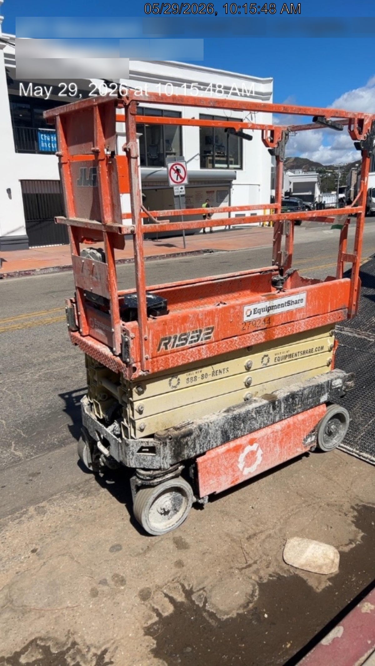 2022 JLG R1932