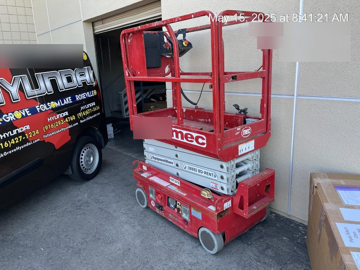 2020 MEC 1330SE Solid NM Tires, Steel Swing out Doors, LCS, Beacon, 900W Inverter
