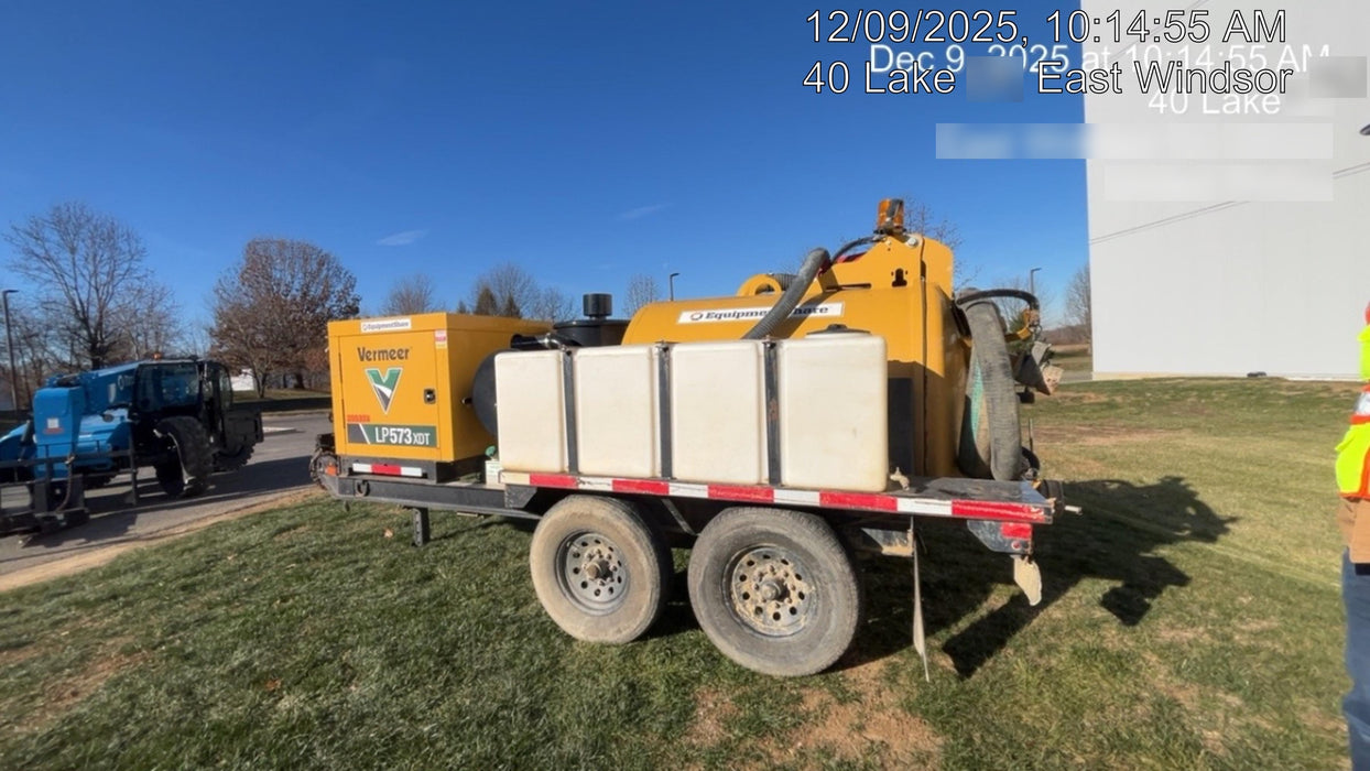 2022 Vac-Tron LP573XDT T4 Koehler Diesel Engine, 500 Gallon Debris Tank, x2 100 Gallon Water Tanks
