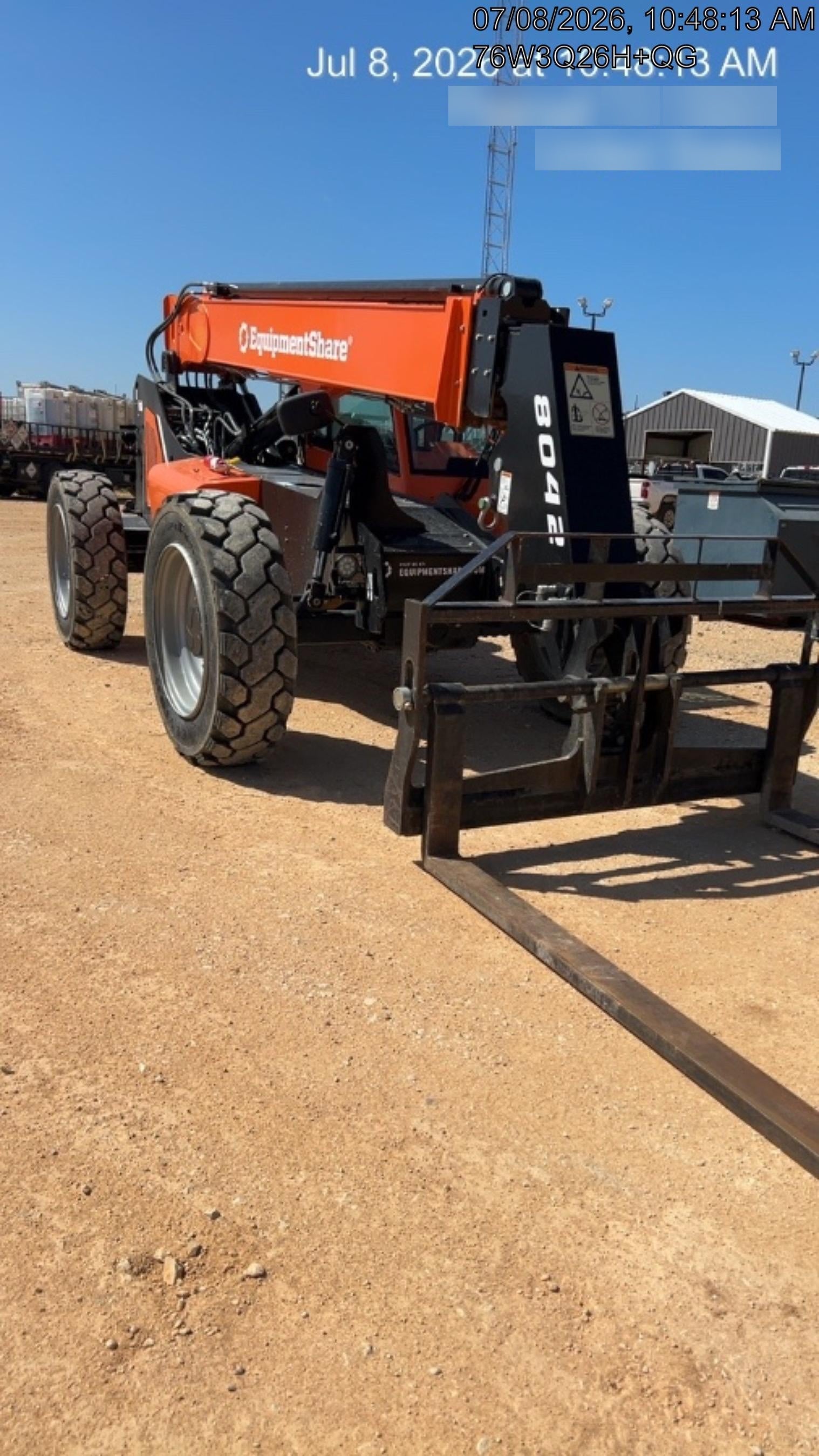 2024 SKYTRAK 8042