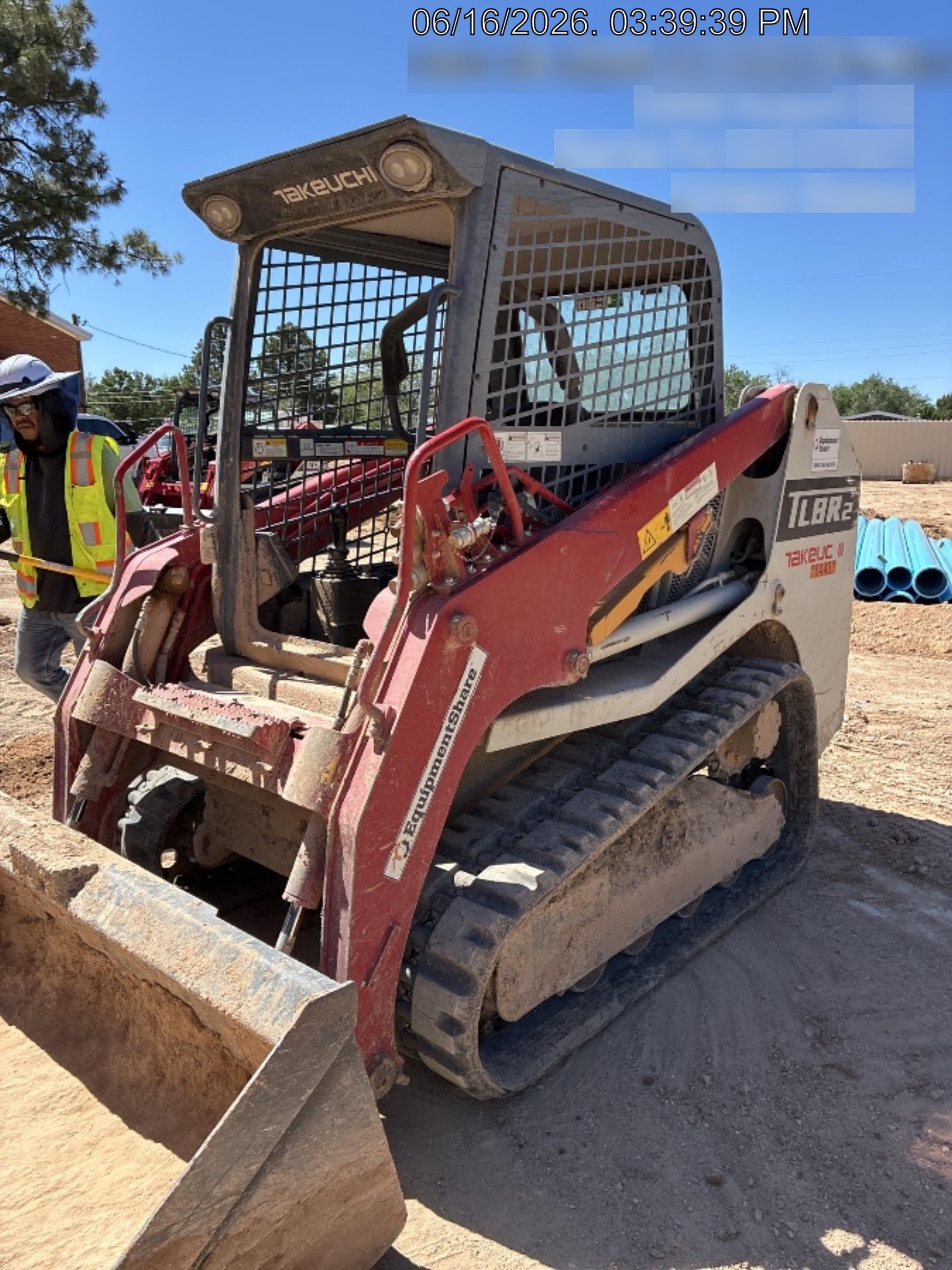 2021 TAKEUCHI TL8R2-R