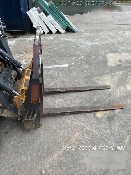 2021 PALADIN 48" Pallet Forks - Paladin