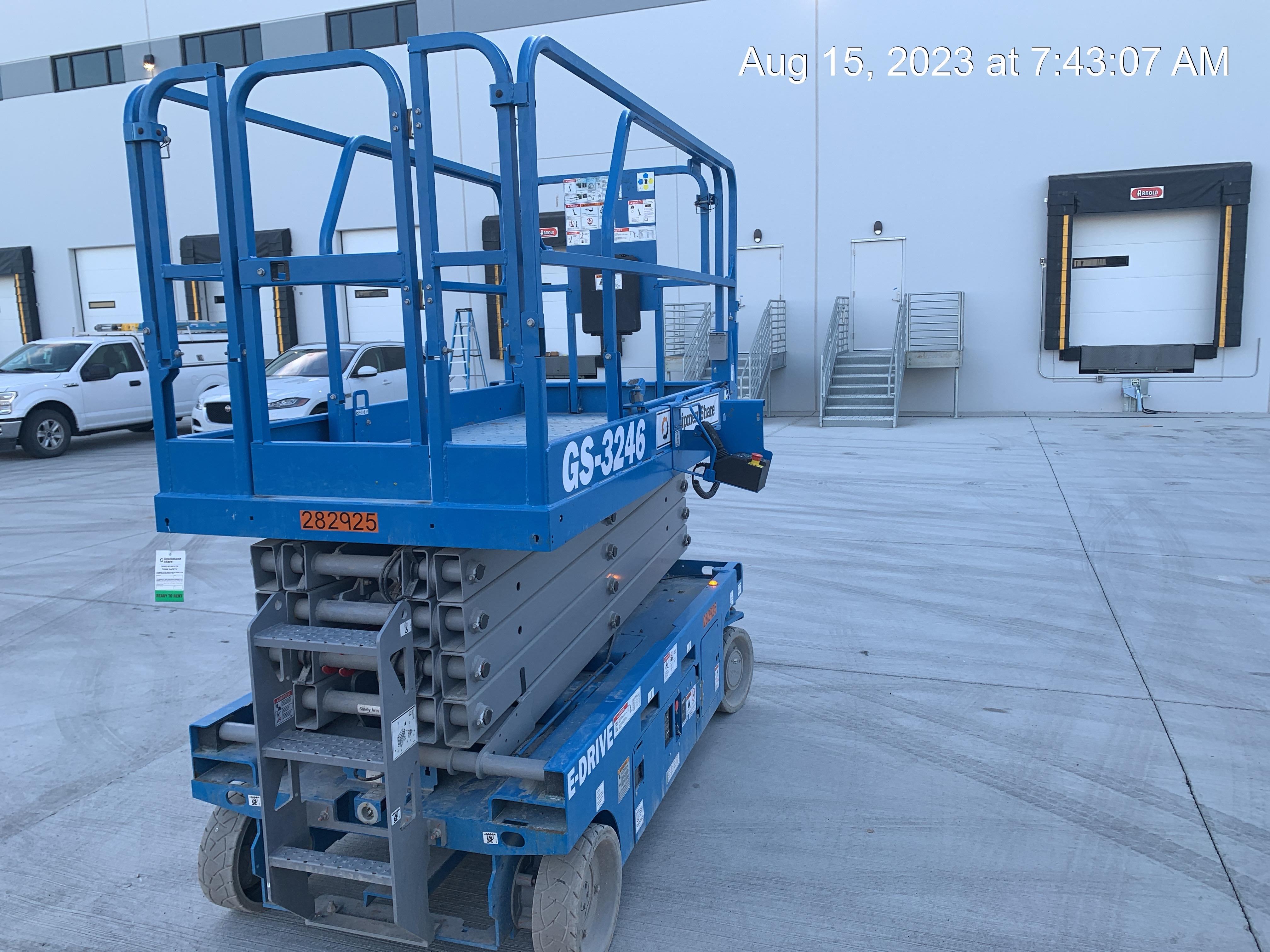 2022 GENIE GS-3246
