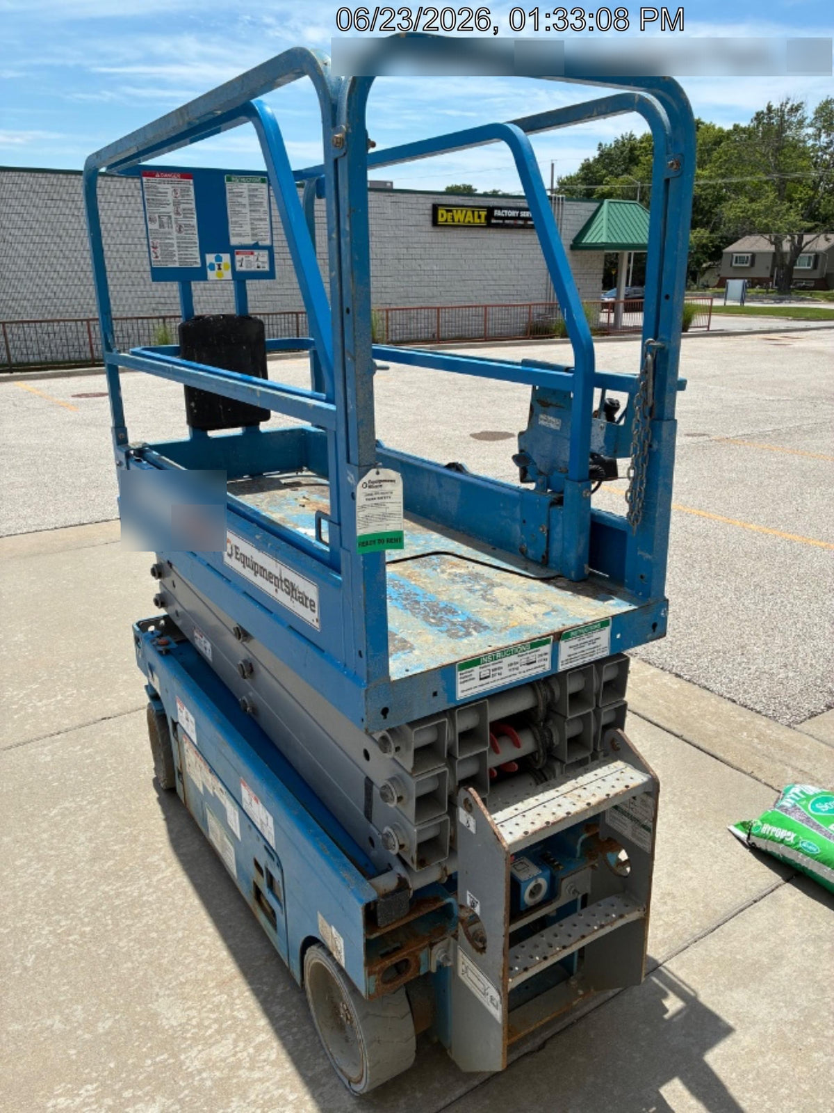 2019 Genie GS-1930 Fixed rails with chain Entry