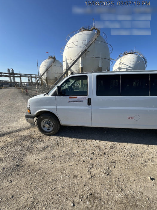 2025 CHEVROLET Express Van - Rental