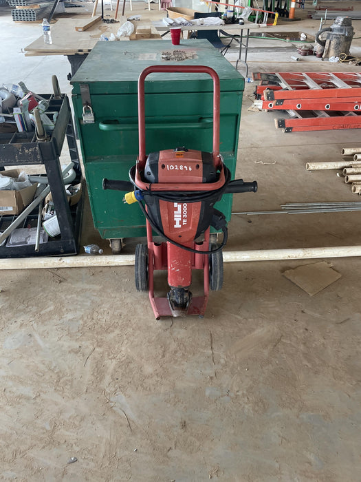 2020 HILTI TE 3000-AVR