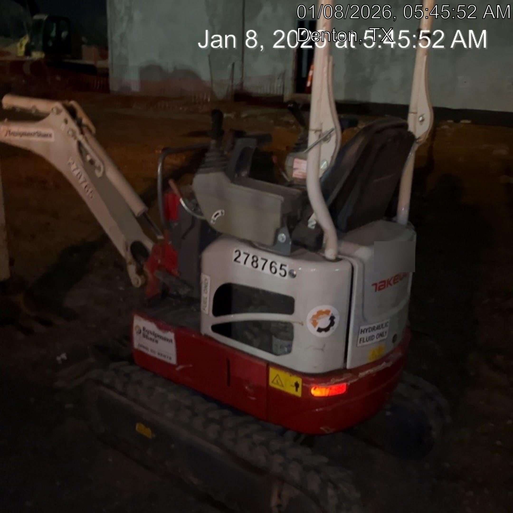 2022 TAKEUCHI TB210R