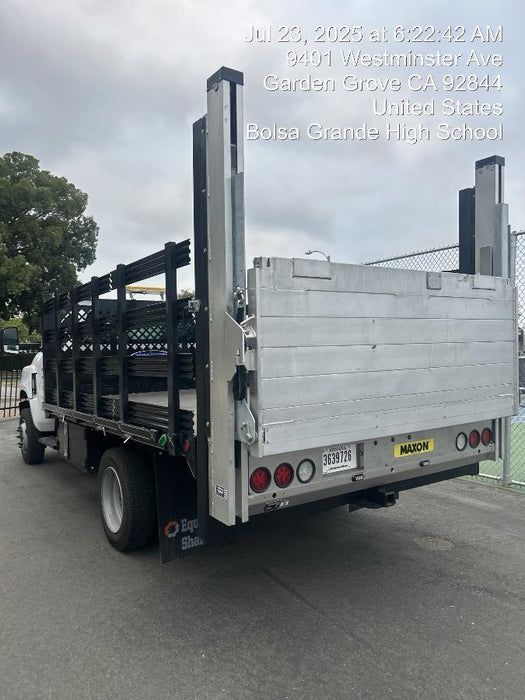 2023 CHEVROLET C5500 Stake Bed - Rental
