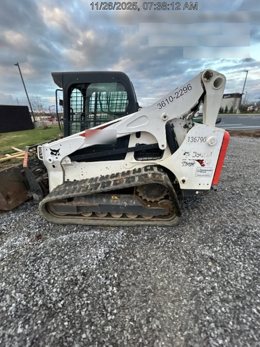 2021 BOBCAT T740
