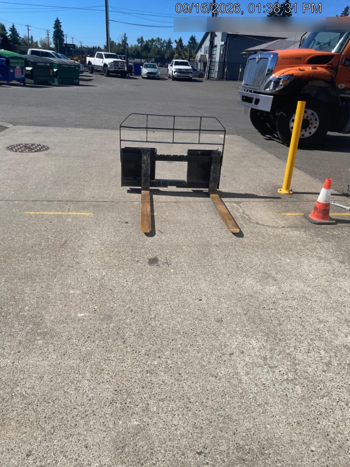 2022 ARROW MATERIAL HANDLING 48" Pallet Forks - Arrow