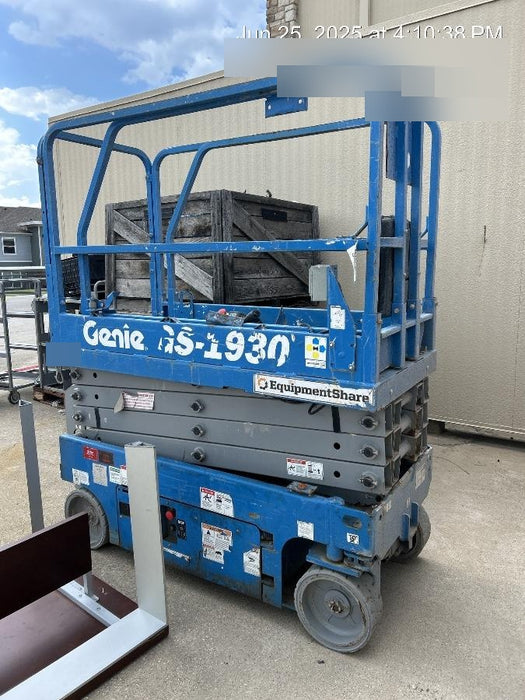 2018 GENIE GS-1930