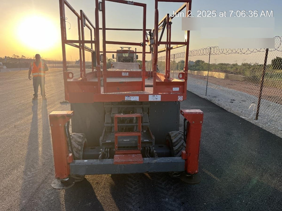 2019 SKYJACK SJ6826 RT