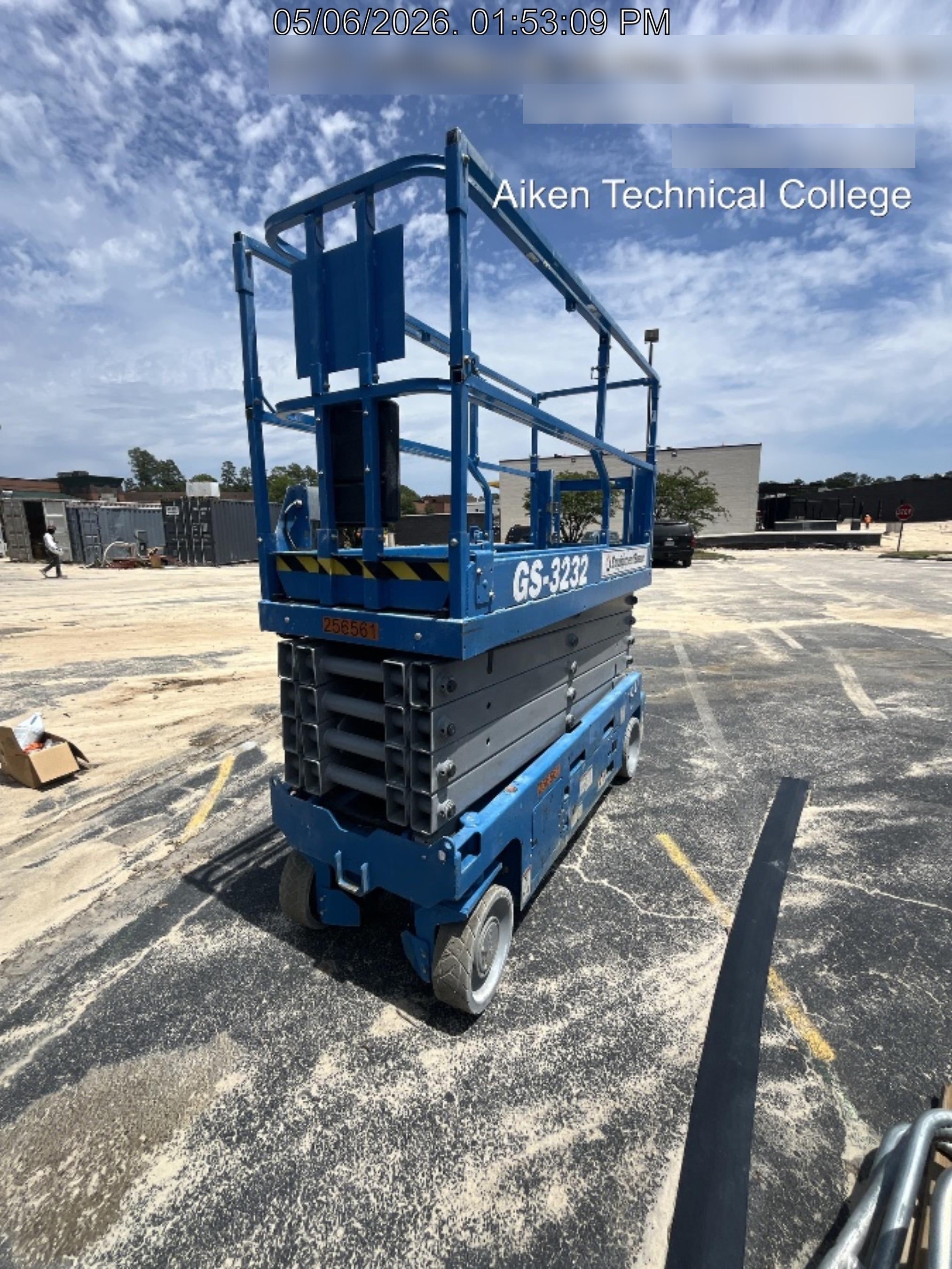 2022 GENIE GS-3232