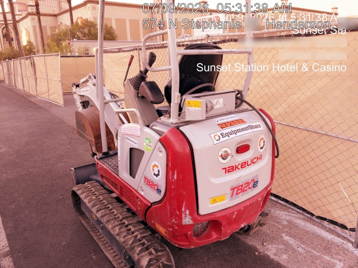 2022 TAKEUCHI TB20e