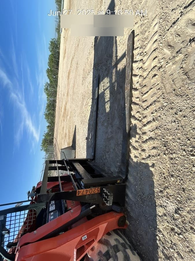 2025 ARROW MATERIAL HANDLING F5100CB - 72"