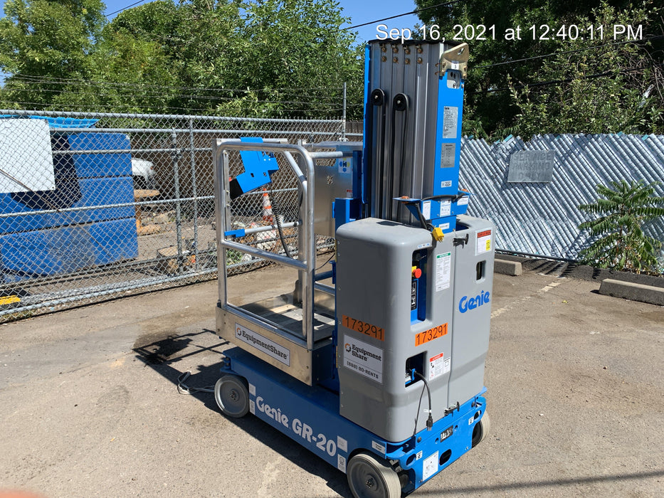 2021 GENIE GR-20