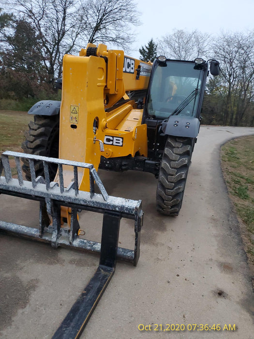 2019 JCB 509-42 Cab/Heat/Air, 74 HP, Solid Tires, STD Worklight, Beacon, Aux Hydraulics, Lifting Eye, Back up Alarm w/66" Carriage/60" Forks