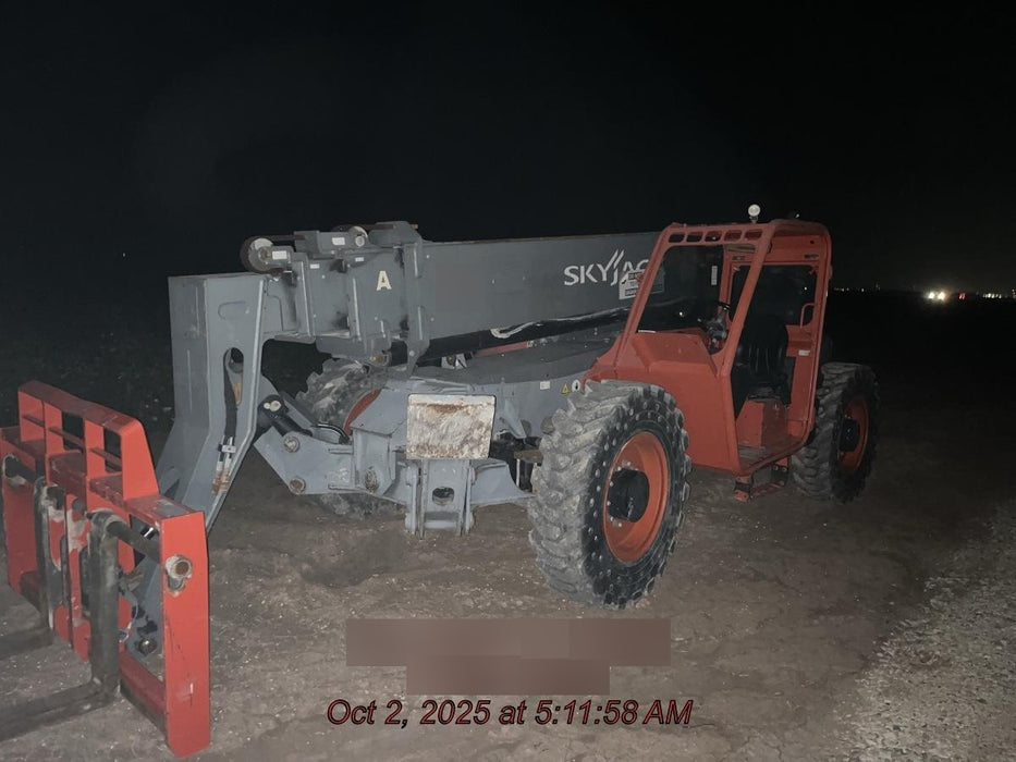 2018 Skyjack SJ1056 TH Skyjack 1056 TH Telehandler w/Open ROPS, Work Lights/Beacon, Solid Tires, 60" Carriage and Forks