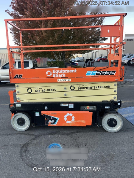 2022 JLG ES2632