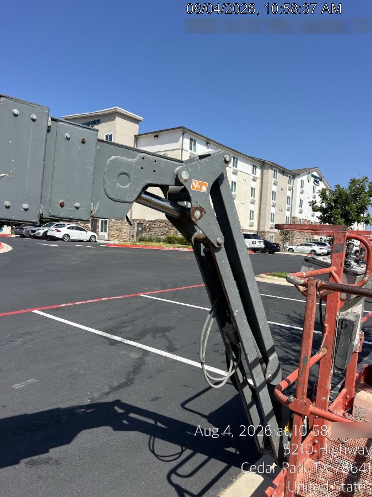 2017 SKYJACK SJ66T