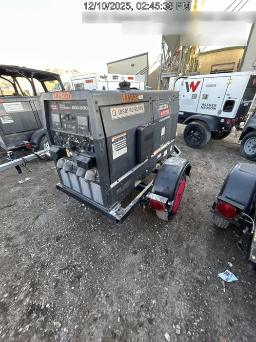 2021 Lincoln Electric Dual Maverick 200/200X Ready Pak 3 (includes trailer, cable rack, fender light kit)