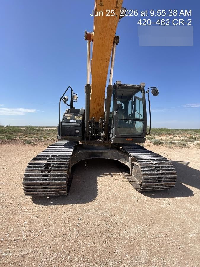 2020 CASE CX210D
