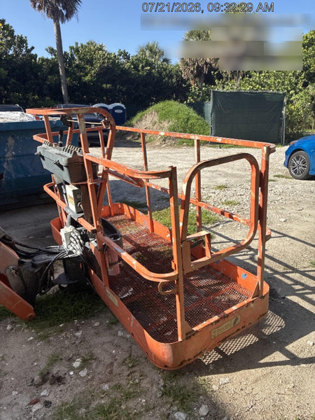 2021 JLG 600AJ