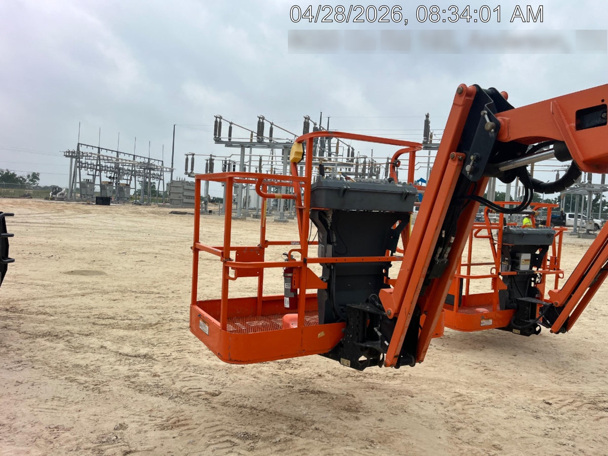 2019 JLG 450AJ