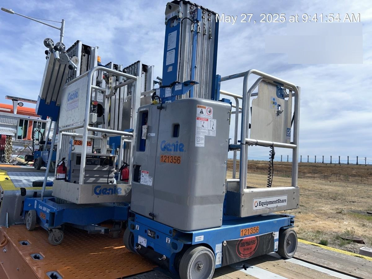 2020 GENIE GR-20