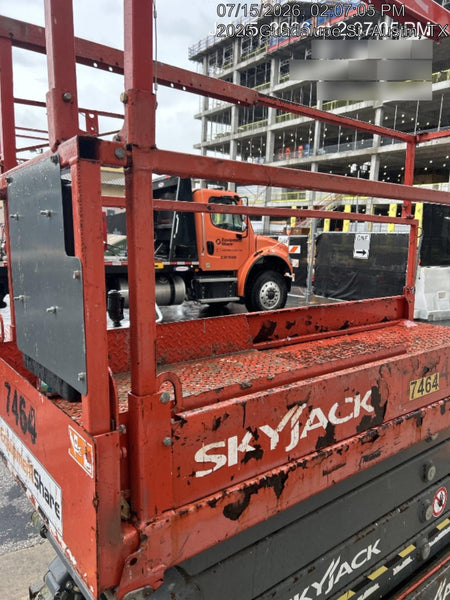 2018 Skyjack SJIII-3226 Skyjack SJIII3226 Scissor Lift w/Trojan Batteries