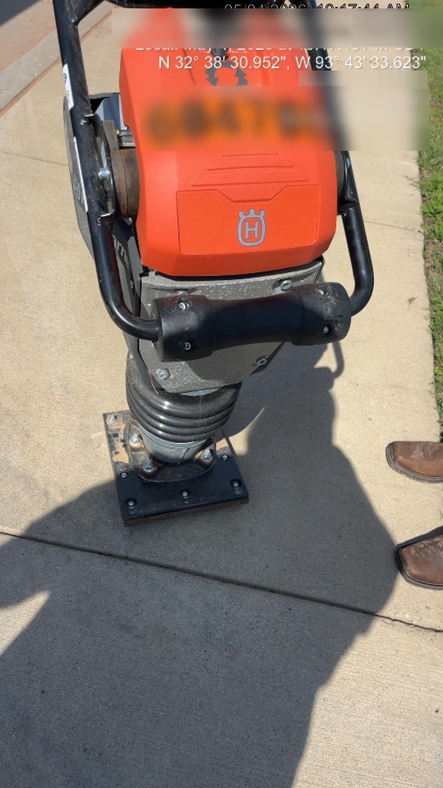 2025 HUSQVARNA LT6005